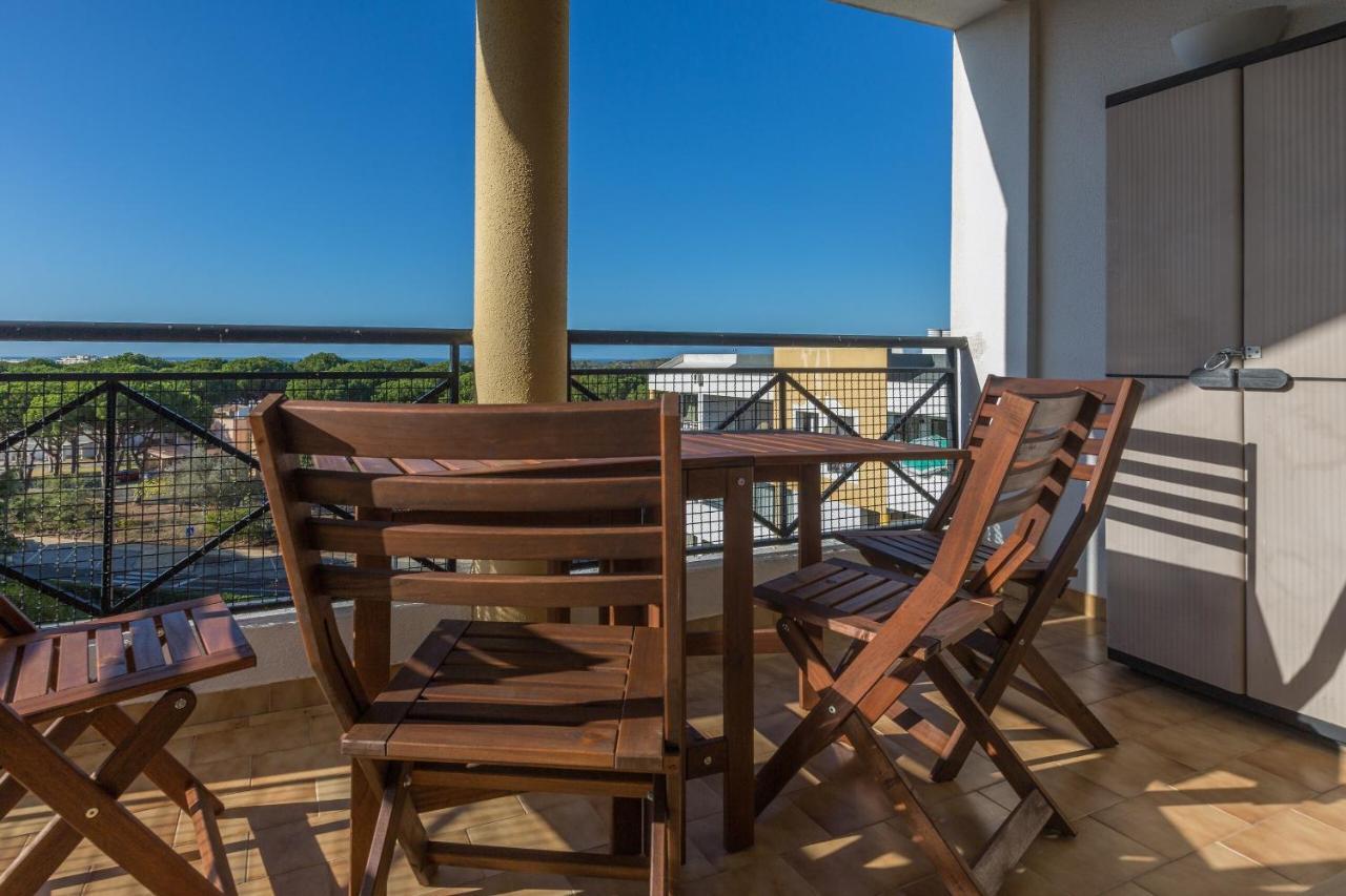 Modern Top Floor Apartment 60M2 - Balcony With Pool & Sea View - فيلامورا المظهر الخارجي الصورة